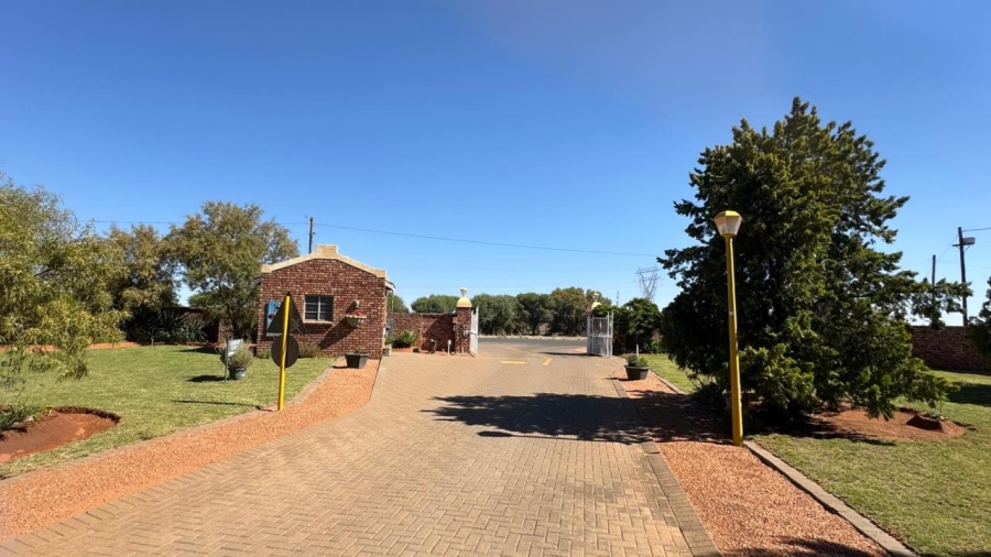 2 Bedroom Property for Sale in Camelot Northern Cape